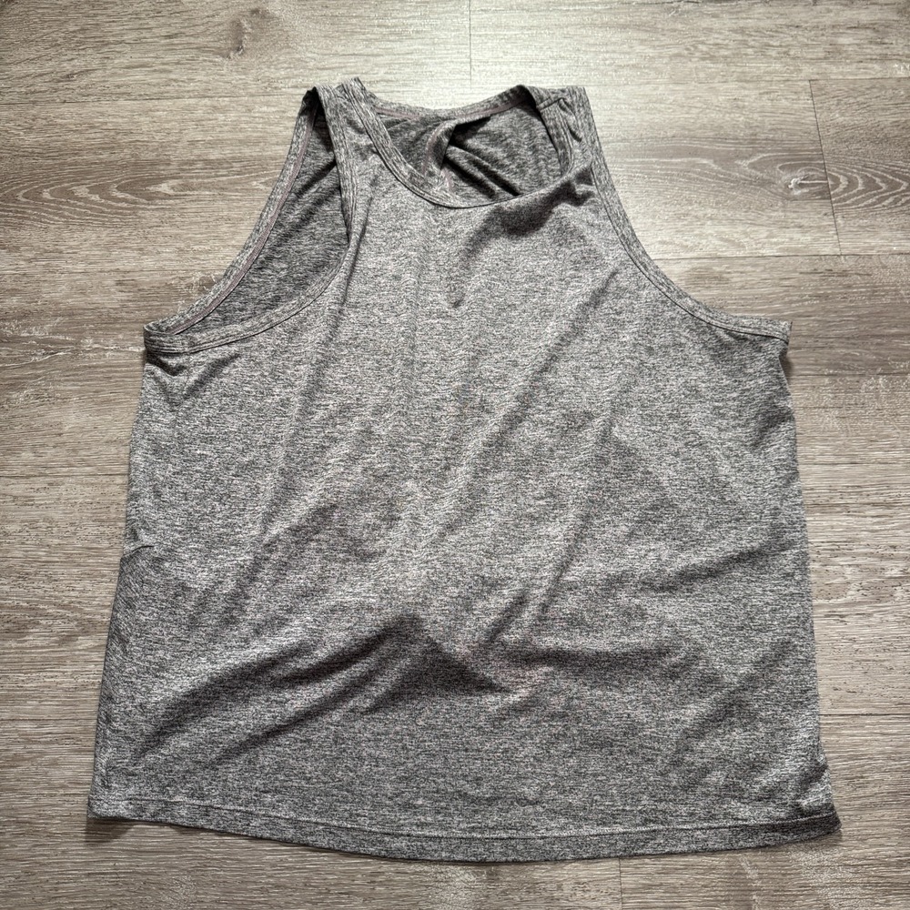 Fabletics Tank Top Womens Large Gray Yoga Lounge Performance Fitness‎ Outdoor